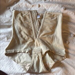 Beige High-Waisted Shapewear